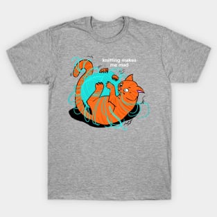 knitting makes me crazy cat with yarn T-Shirt